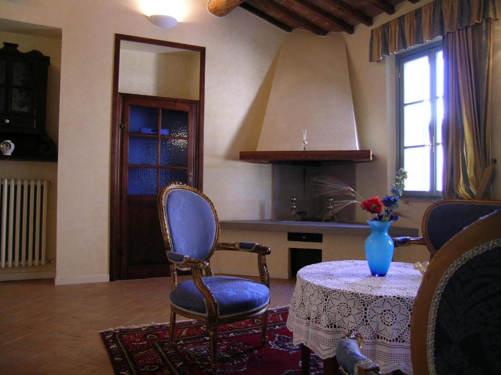 Palazzo Dell'Opera Aparthotel Chianciano Terme Habitación foto